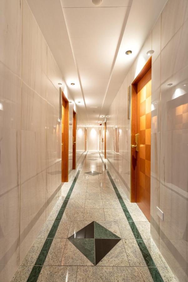 Hotel Feldberg Ричоне Екстериор снимка