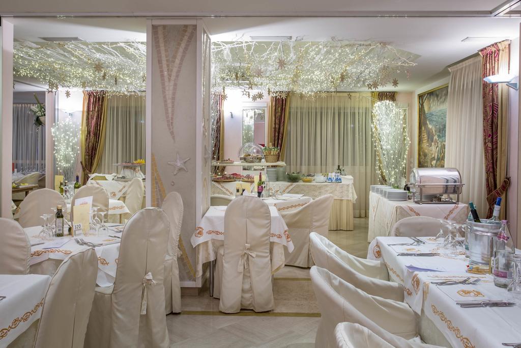 Hotel Feldberg Ричоне Екстериор снимка
